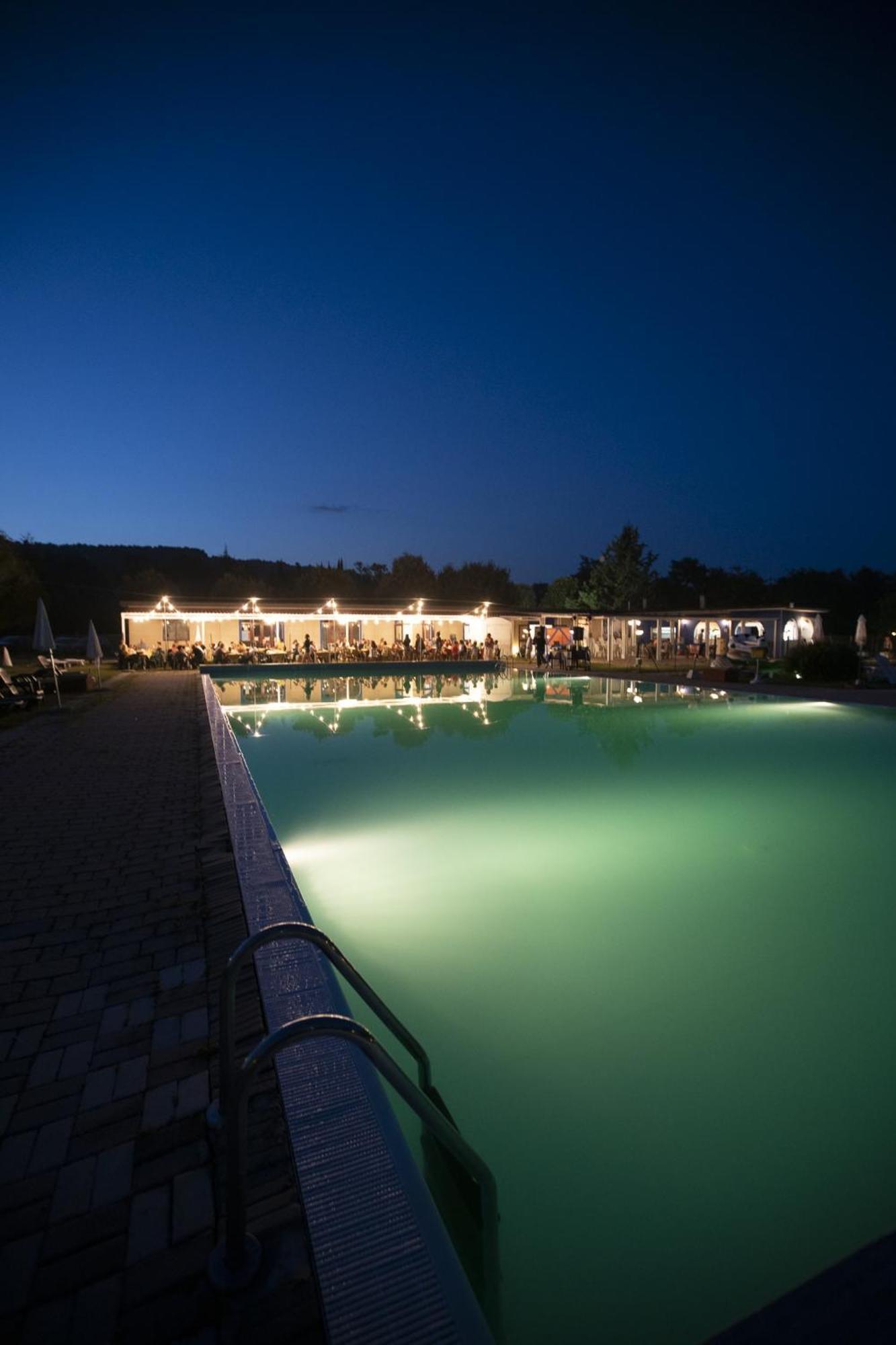 Centro Vacanze - Garden River Altidona Zewnętrze zdjęcie